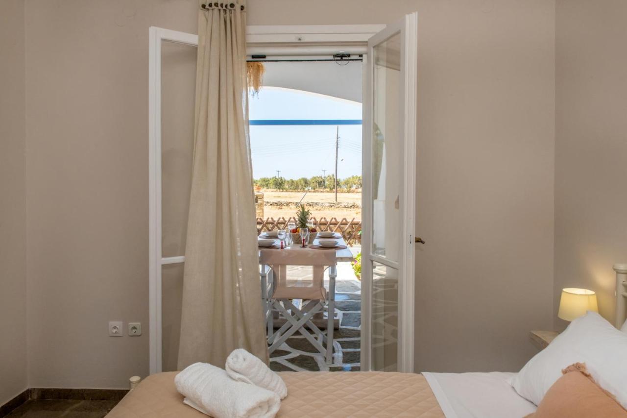 Θἔρως Apartment Tinos Bagian luar foto