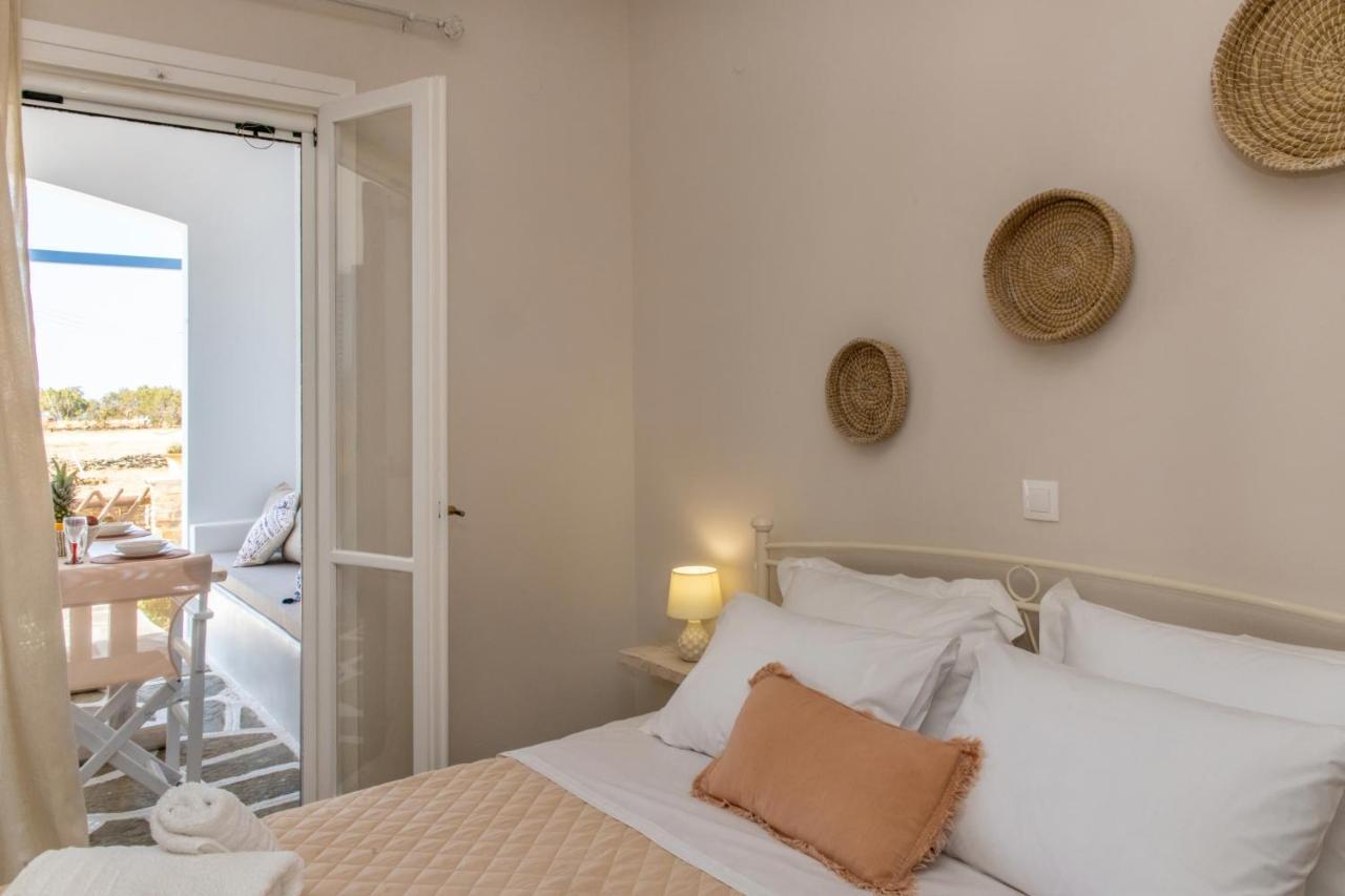 Θἔρως Apartment Tinos Bagian luar foto