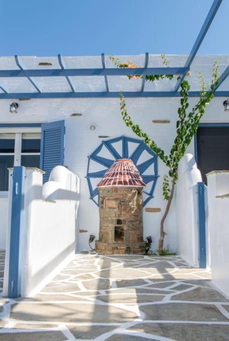 Θἔρως Apartment Tinos Bagian luar foto
